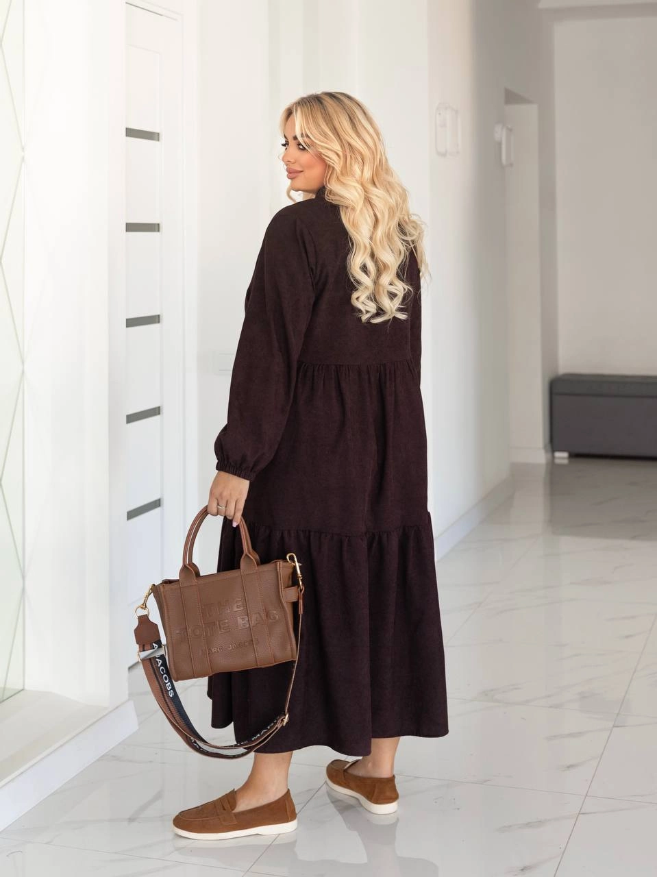 Стильное платье