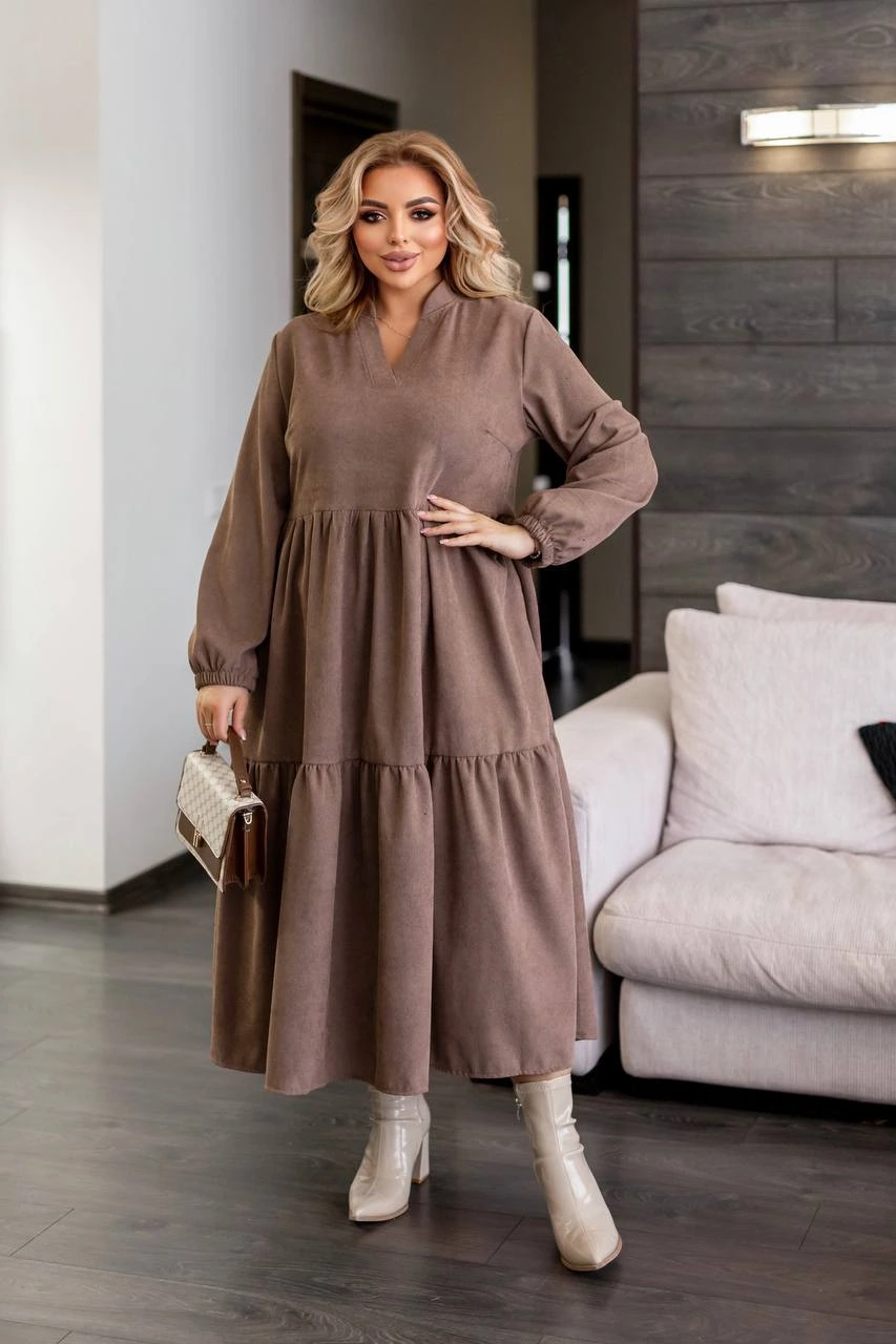 Стильное платье