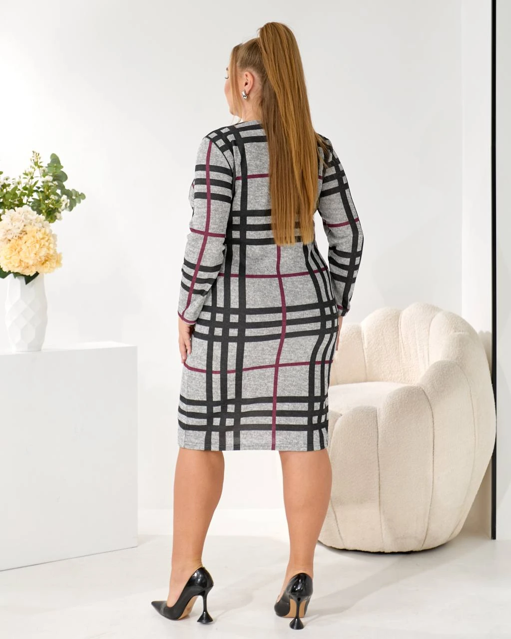 Теплое элегантное платье