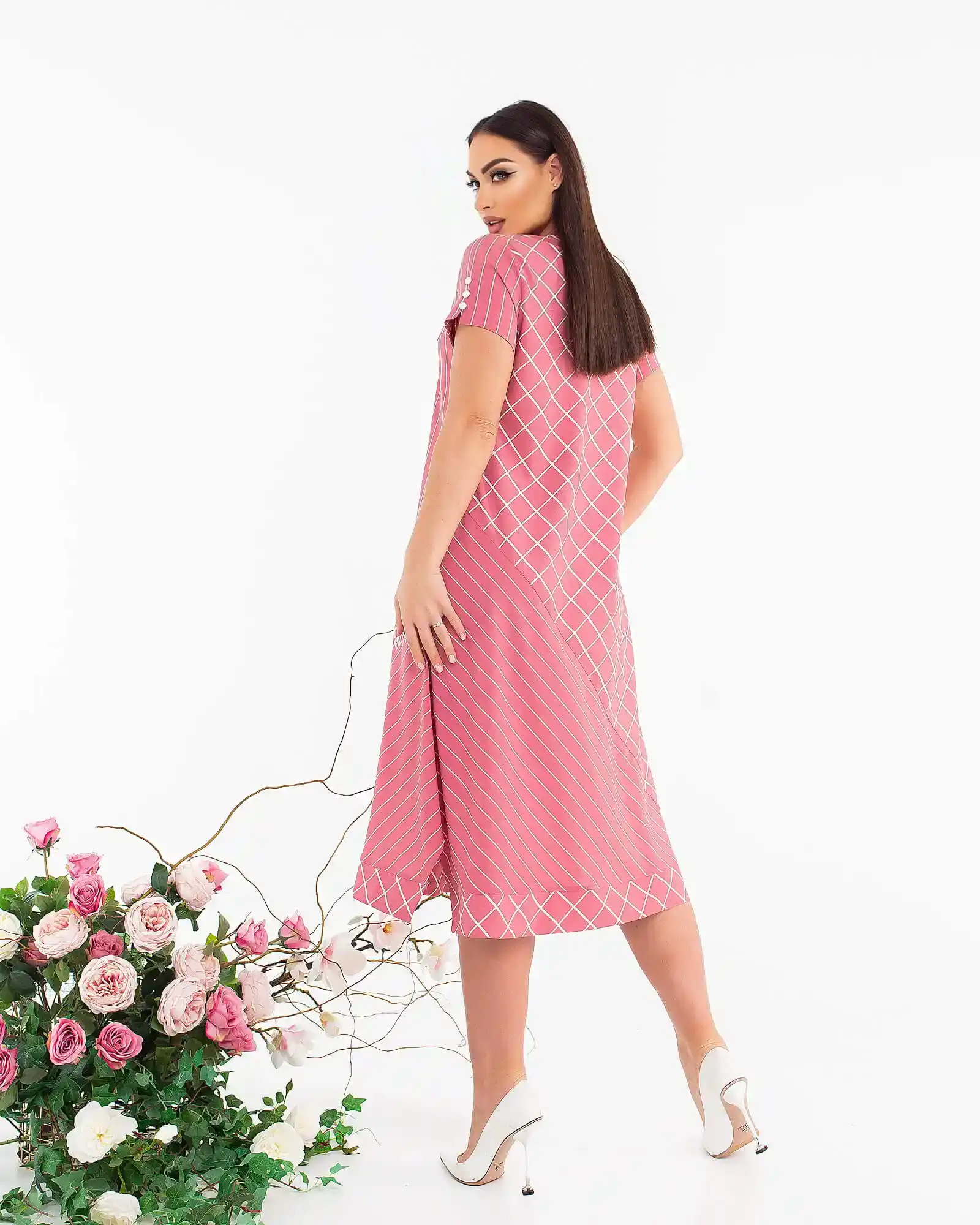 Стильное платье