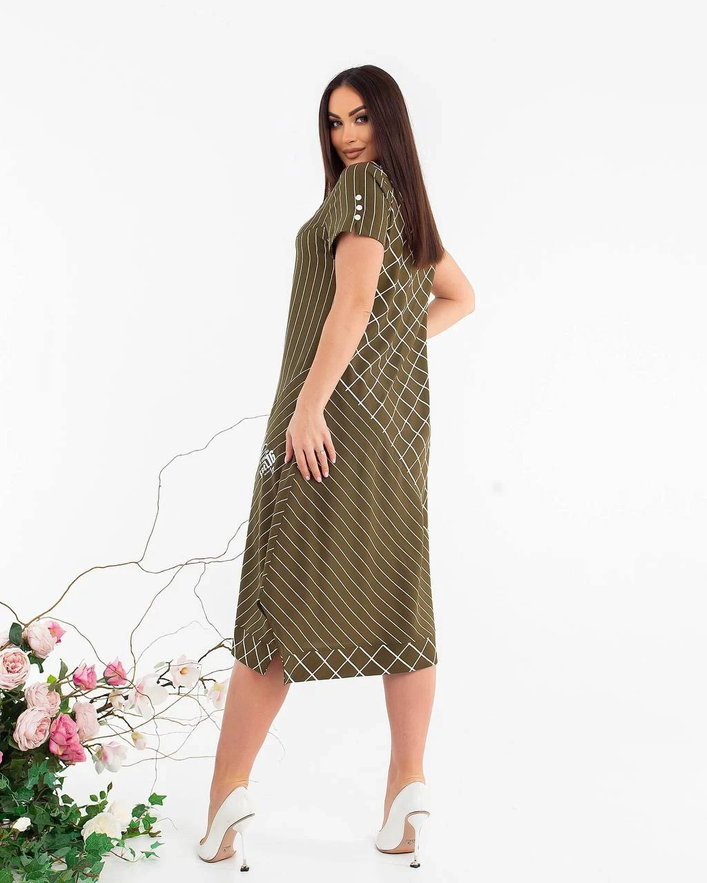 Стильное платье