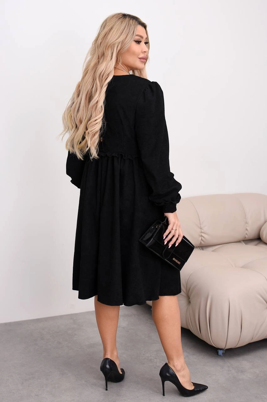 Стильное платье