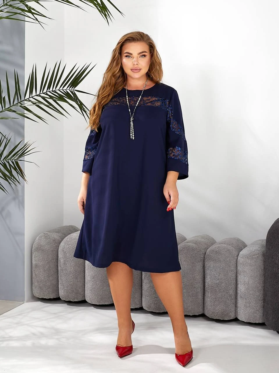 Стильное платье