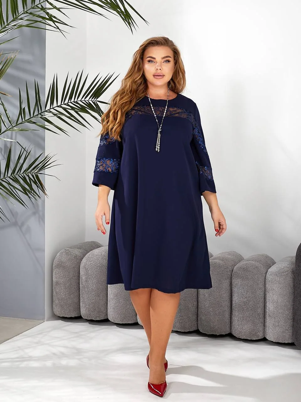 Стильное платье